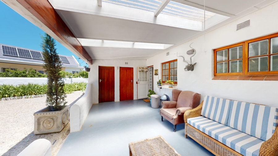 5 Bedroom Property for Sale in Stanford Western Cape